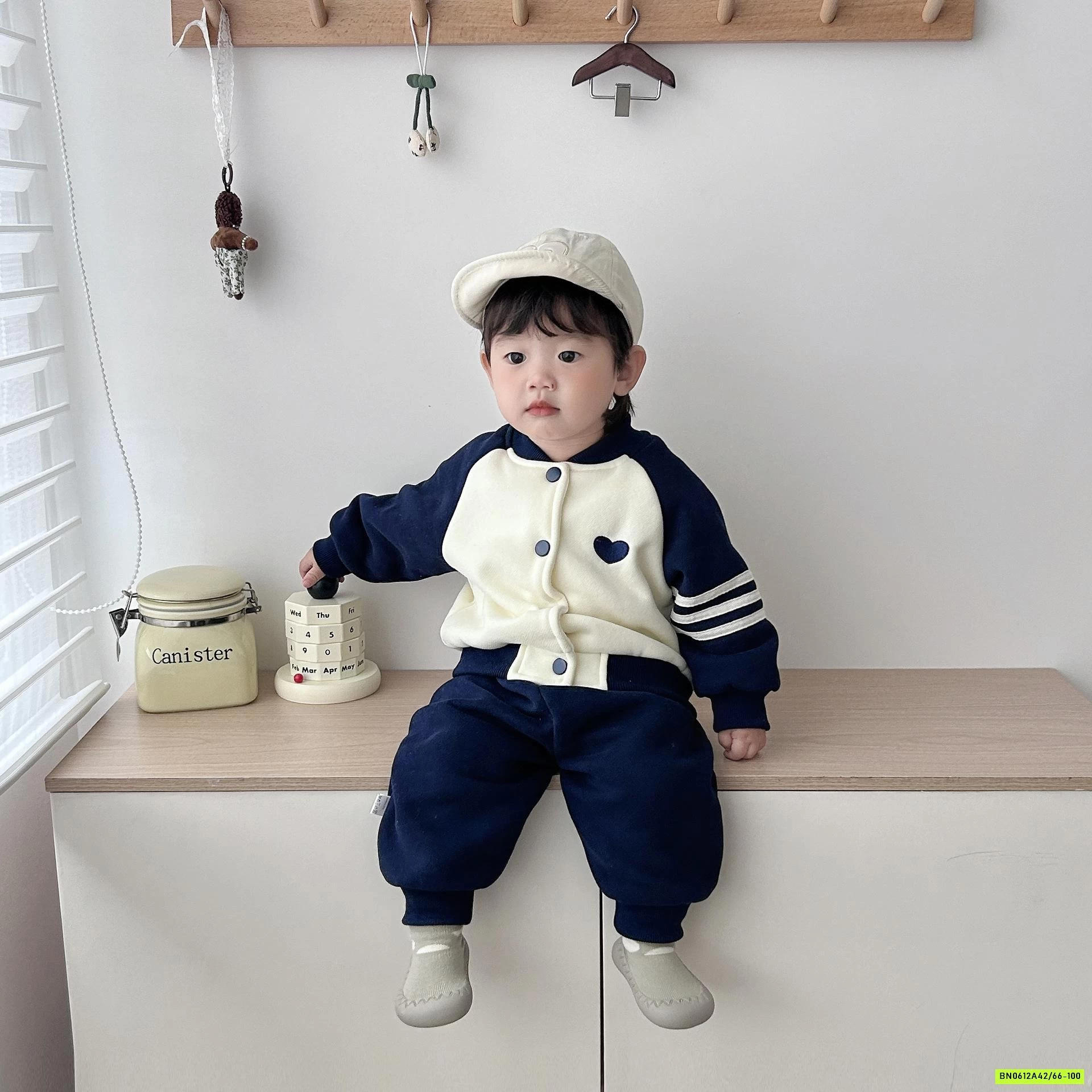 BỘ KHOÁC NỈ LÓT NHUNG SZ NHÍ