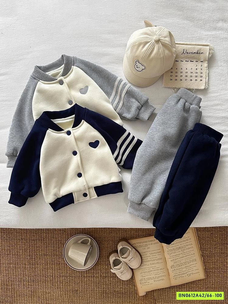 BỘ KHOÁC NỈ LÓT NHUNG SZ NHÍ