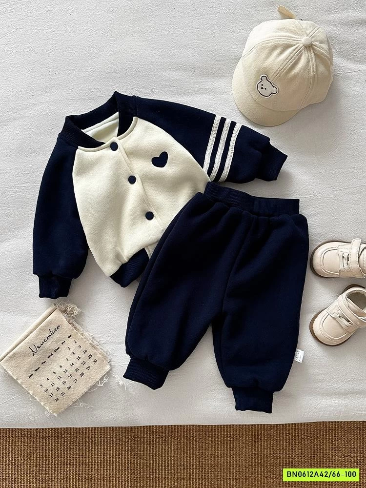 BỘ KHOÁC NỈ LÓT NHUNG SZ NHÍ