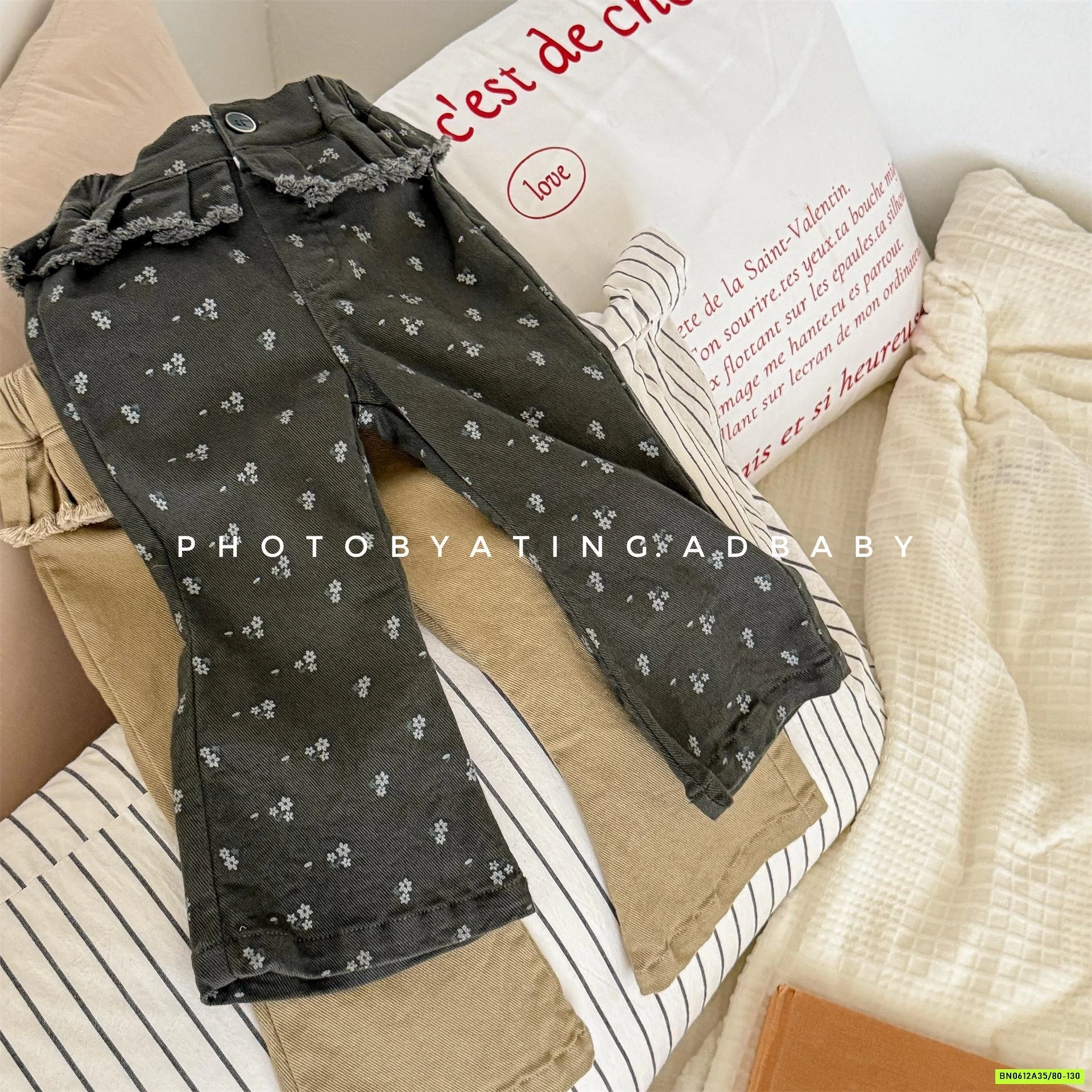 QUẦN THÔ LOE VIỀN BÈO ADBABY