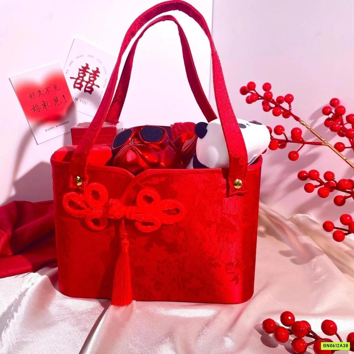 GIỎ ĐỰNG QUÀ CƯỚI/LỄ TẾT