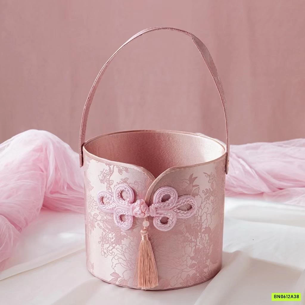 GIỎ ĐỰNG QUÀ CƯỚI/LỄ TẾT