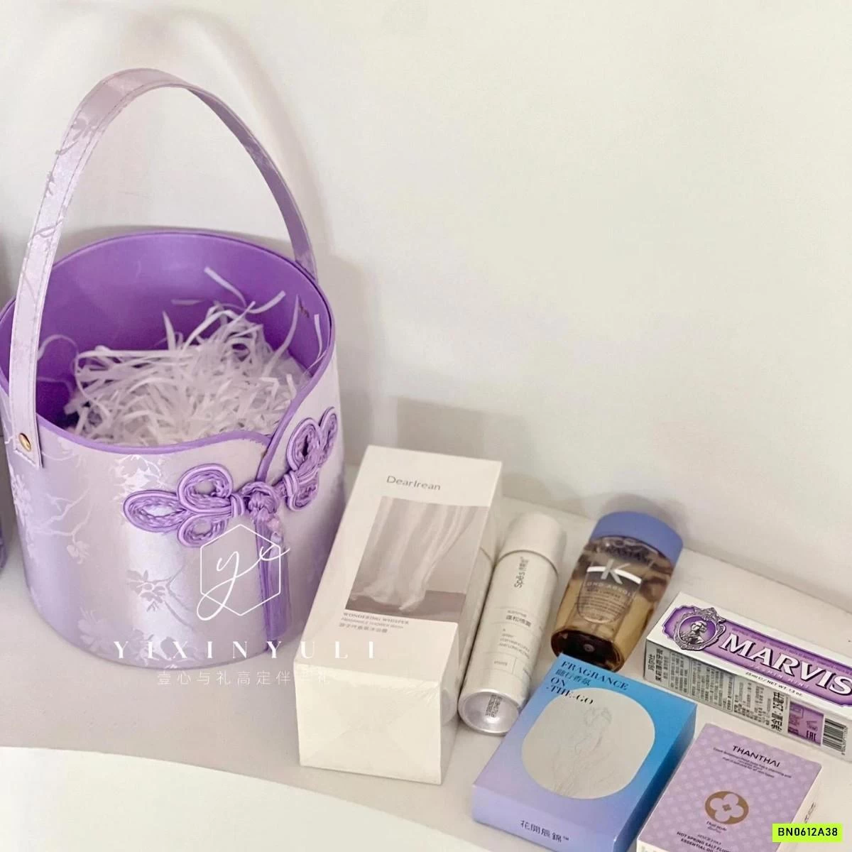 GIỎ ĐỰNG QUÀ CƯỚI/LỄ TẾT