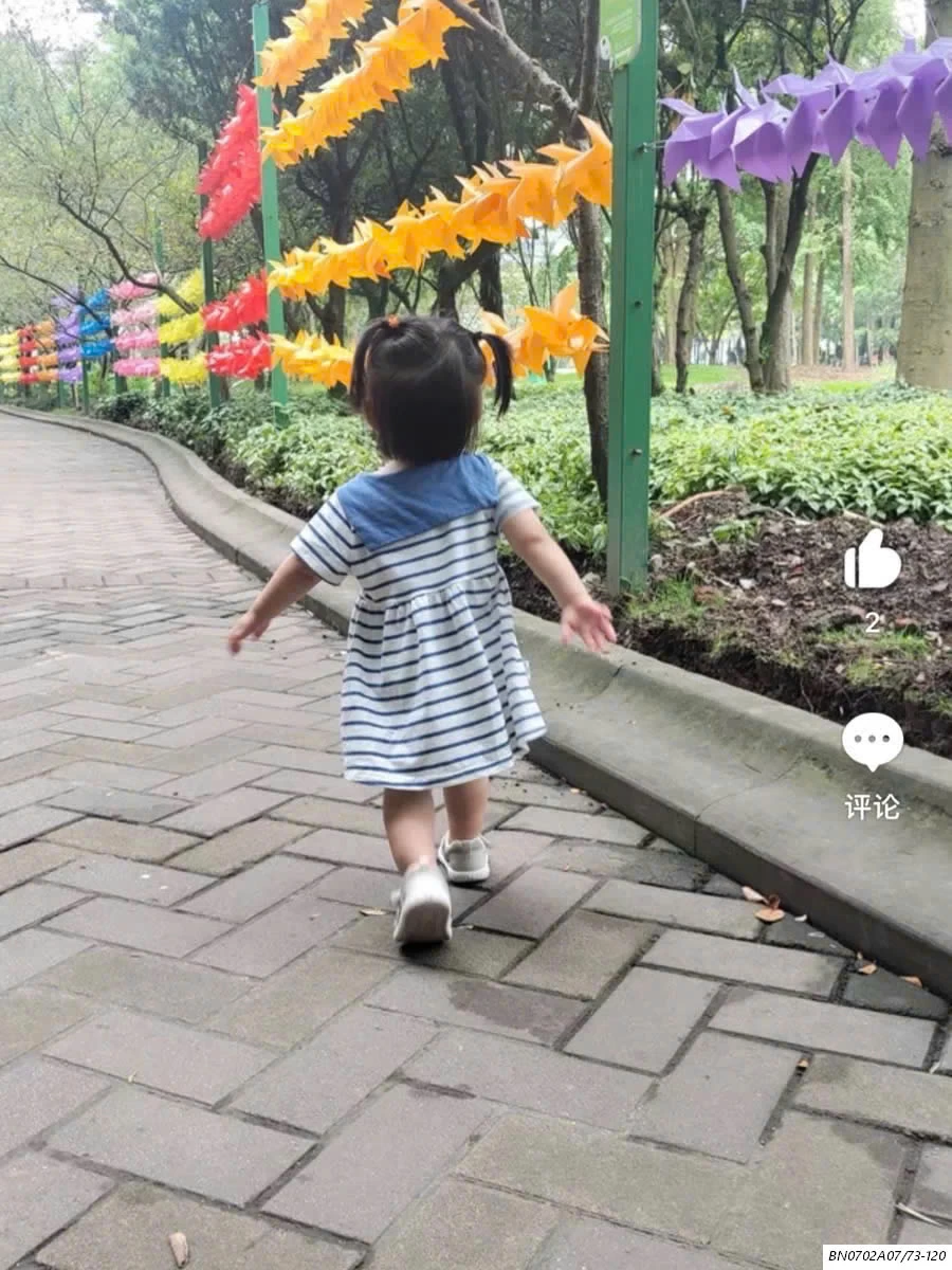 ĐẦM COTTON KẺ XANH