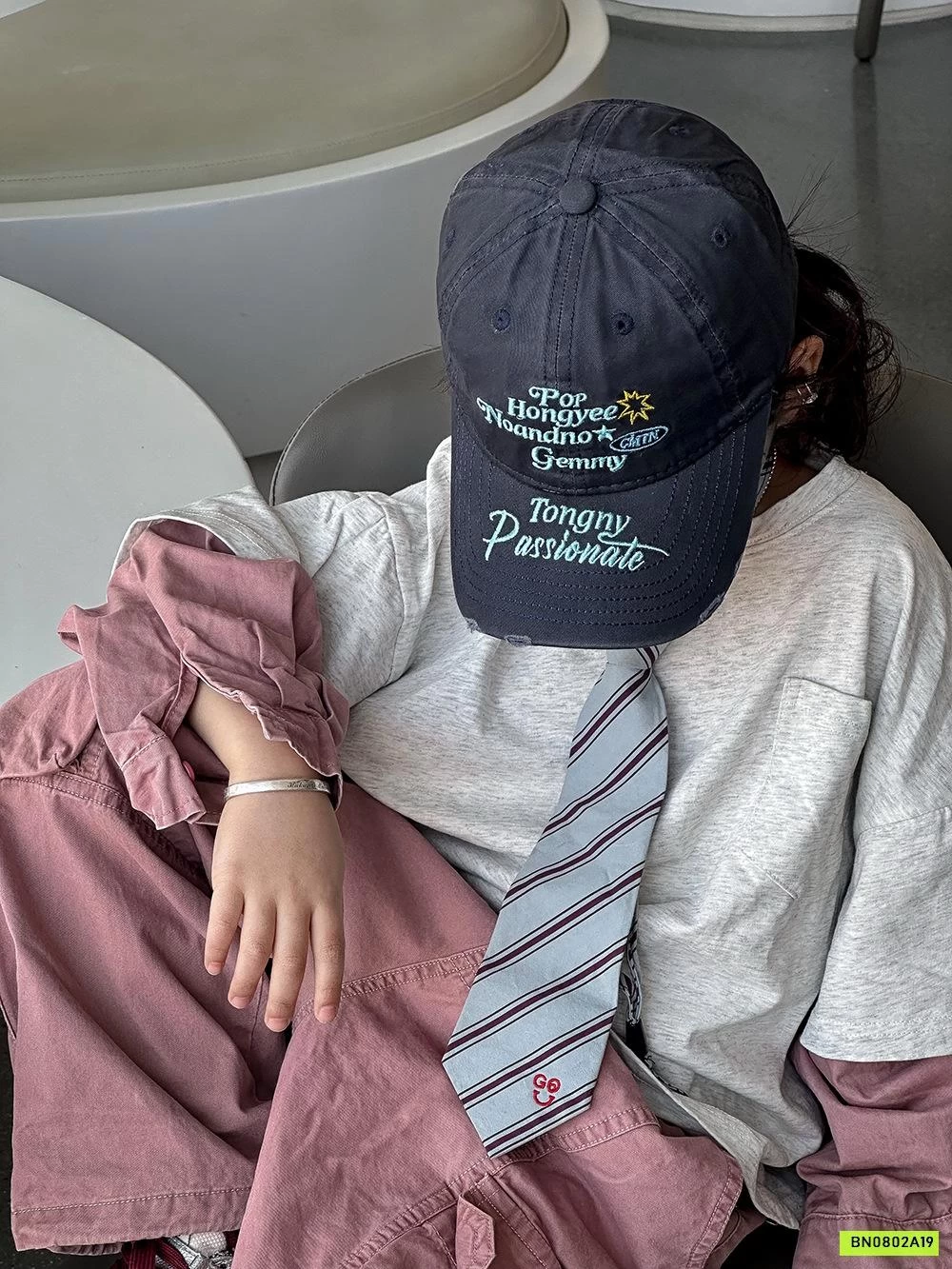 MŨ KẾT THÊU CHỮ CÁ TÍNH