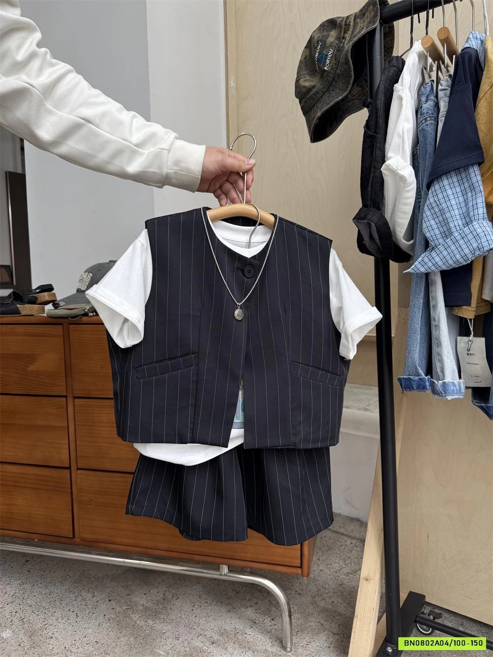 SÉT VEST ĐEN NGẮN TAY