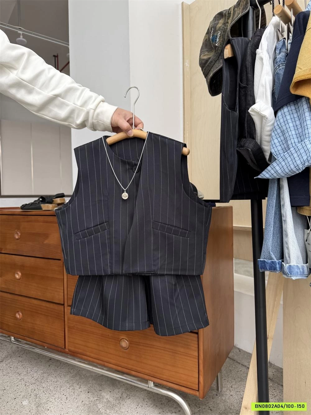 SÉT VEST ĐEN NGẮN TAY