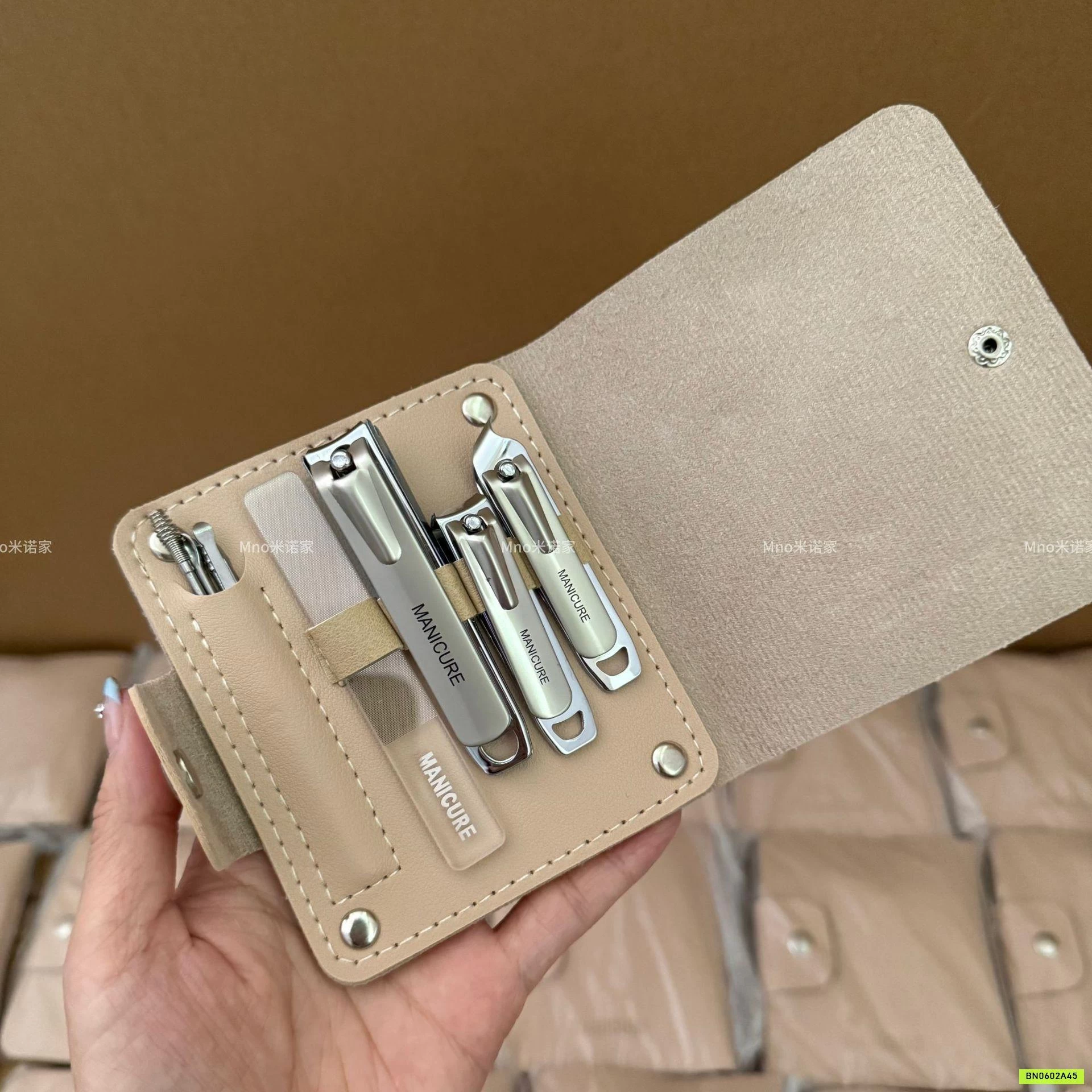 BỘ CẮT MÓNG TAY 10 CHI TIẾT