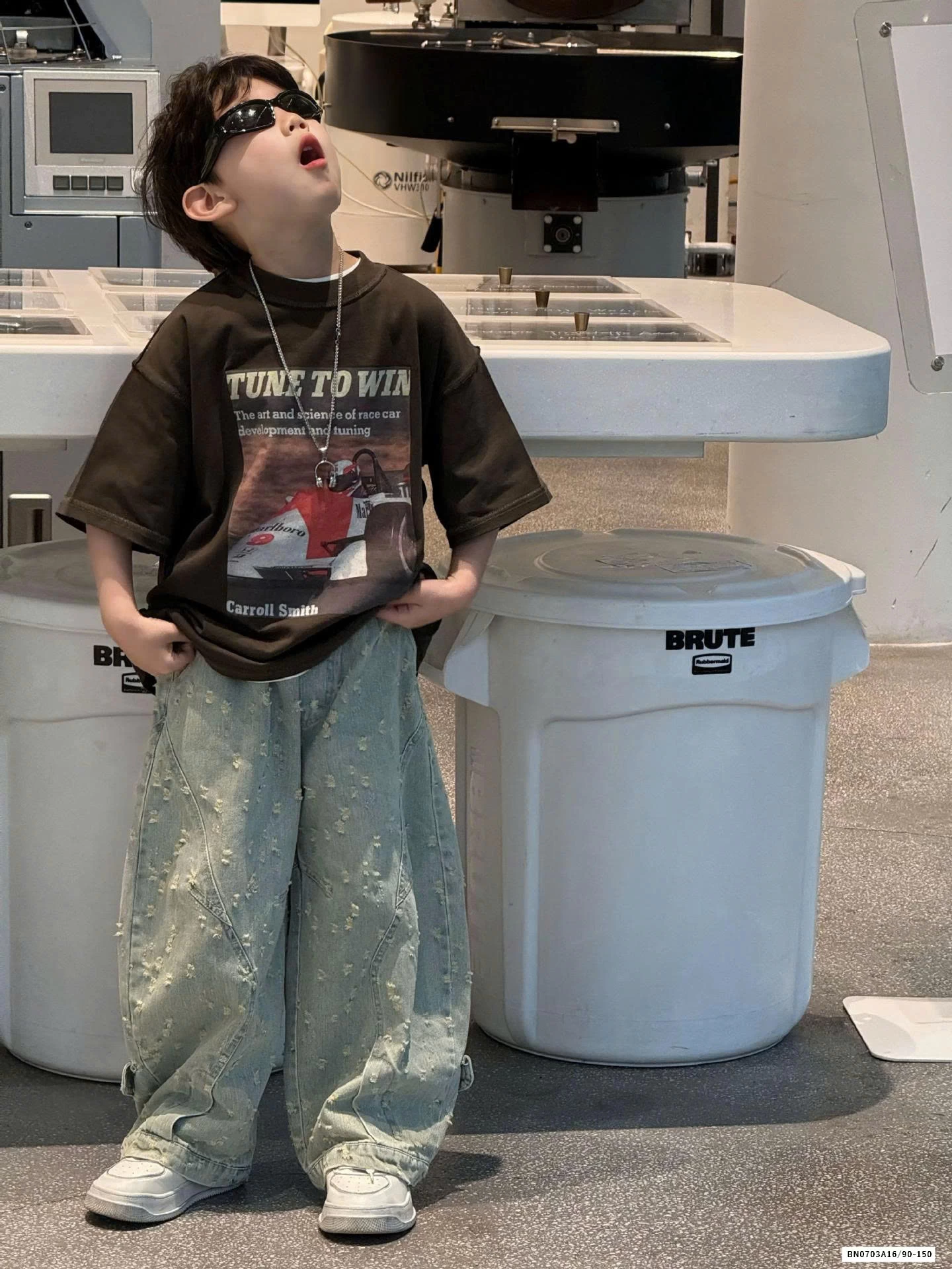 ÁO THUN TUNE TO WIN