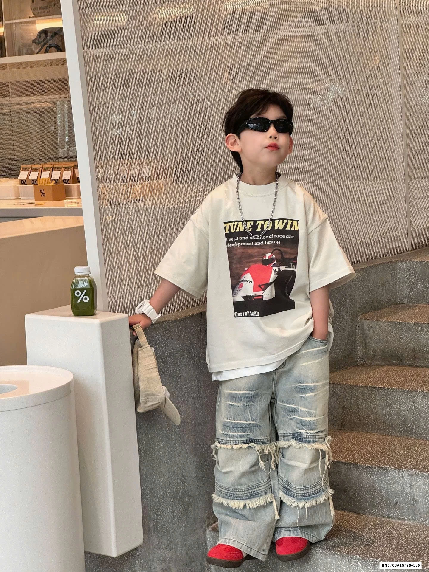 ÁO THUN TUNE TO WIN