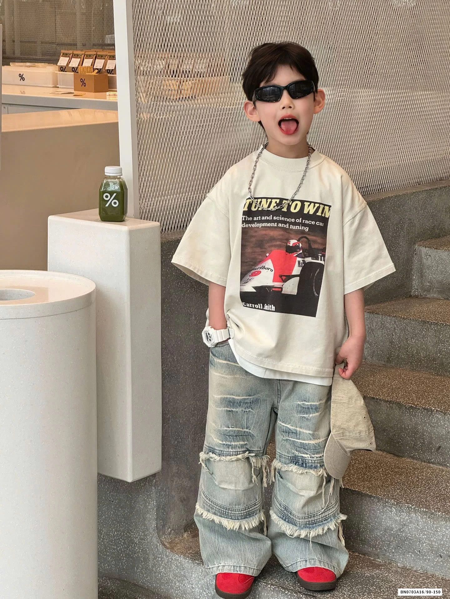 ÁO THUN TUNE TO WIN