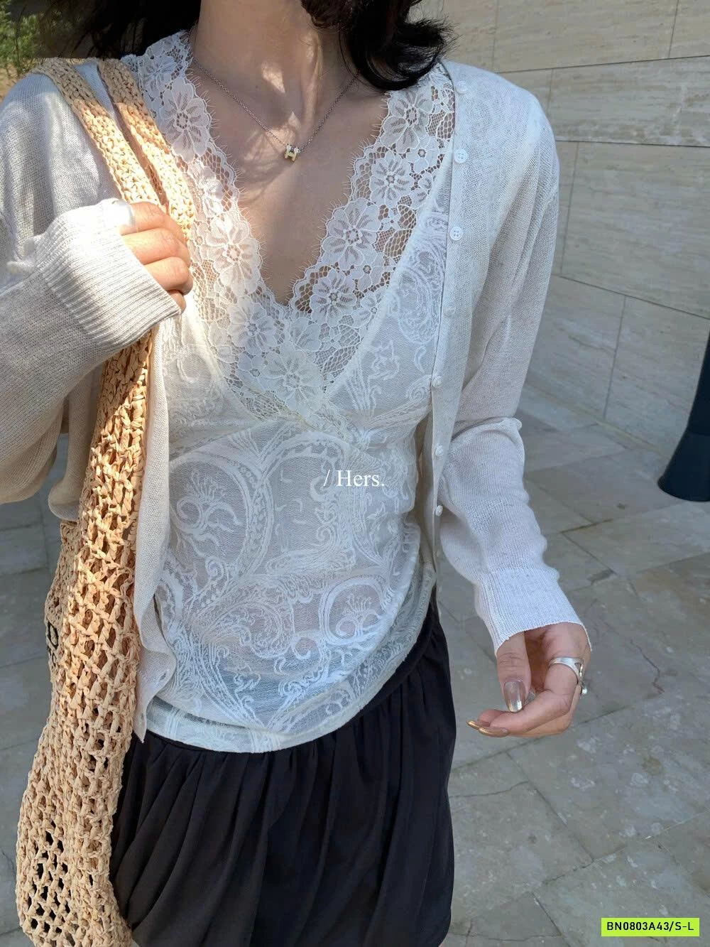 ÁO SÁT NÁCH REN HERS