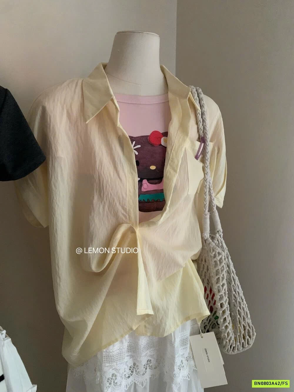 ÁO THUN KITTY LEMON