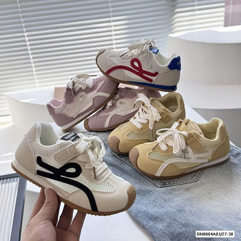 GIÀY LƯỚI BUỘC DÂY PHỐI SỌC