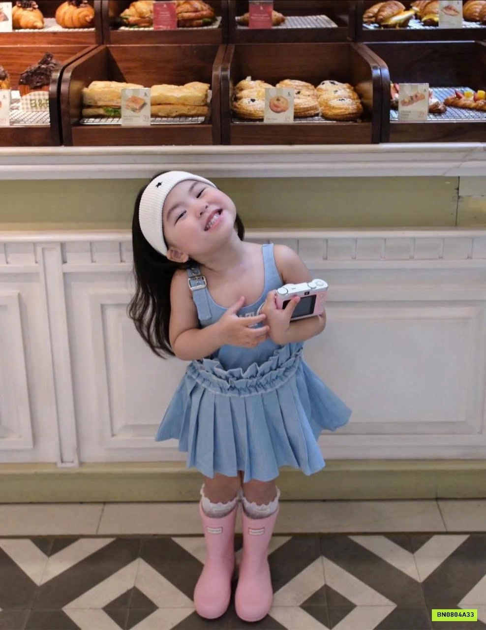 MÁY ẢNH CCD DIGITAL CAMERA