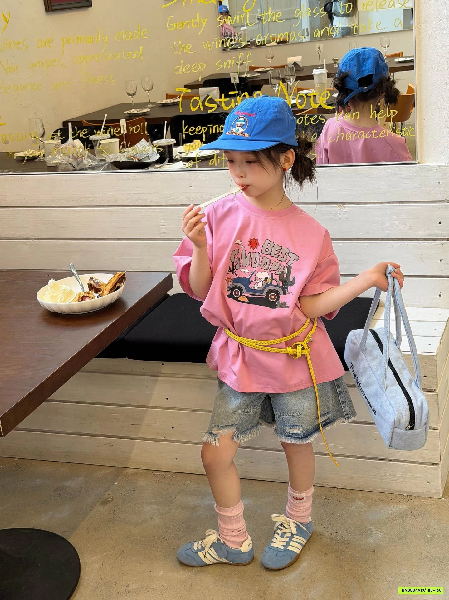 ÁO THUN SNOOPY BÉ GÁI