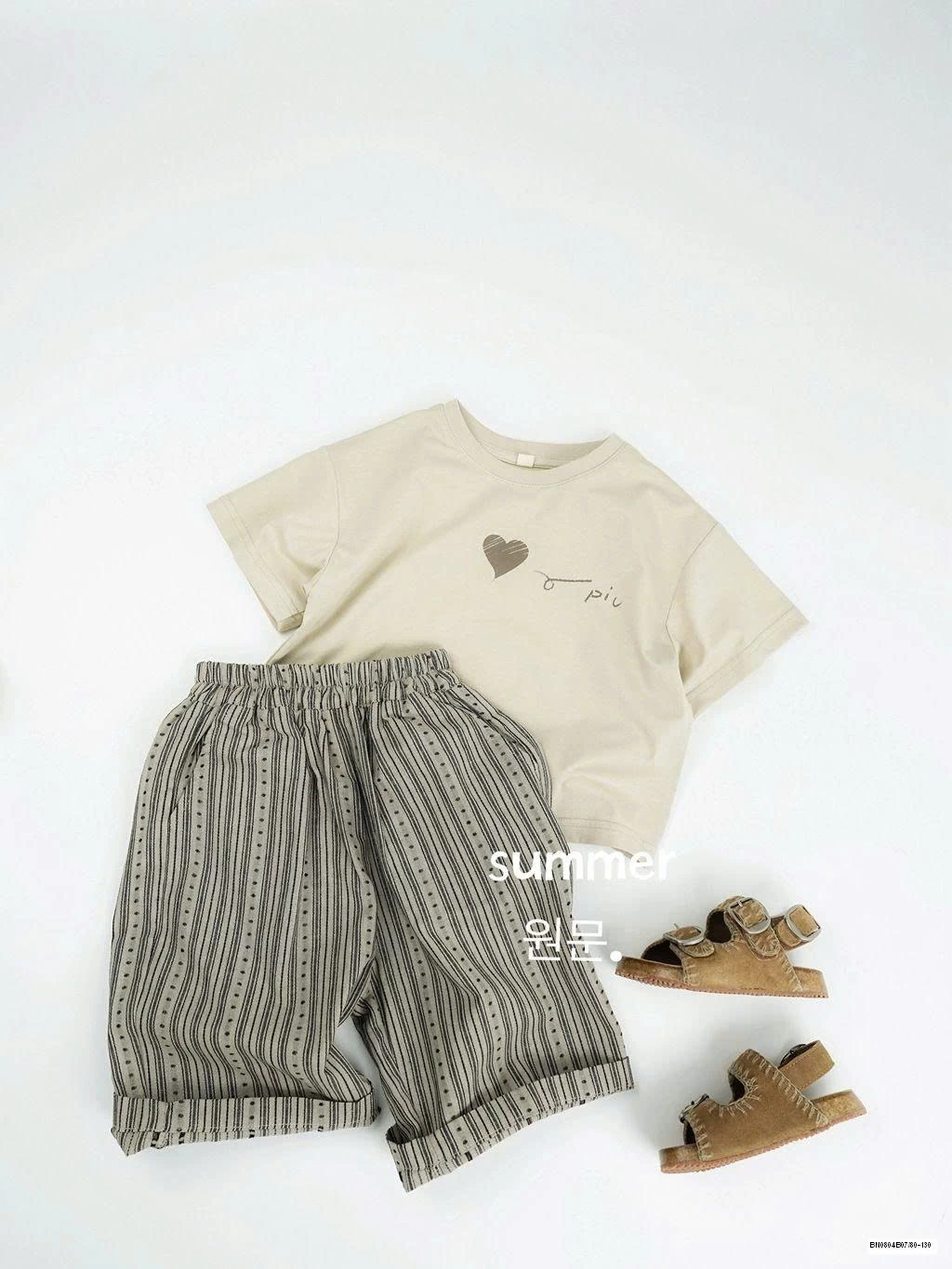 ÁO THUN TRƠN HÀN QUỐC HÌNH TRÁI TIM