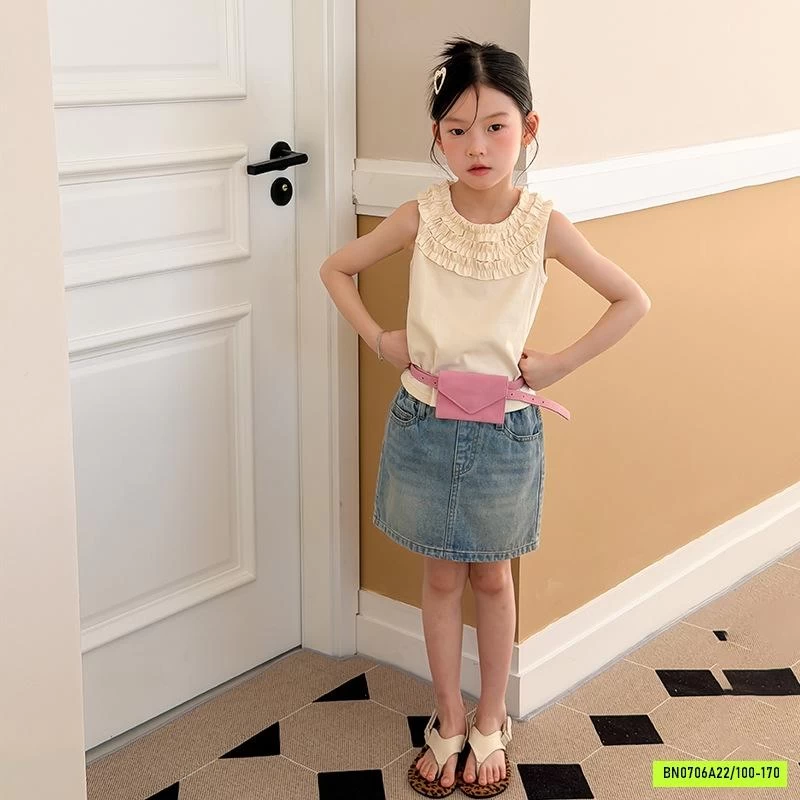 ÁO SÁT NÁCH CỔ VIỀN BÈO 26C053 AMBB