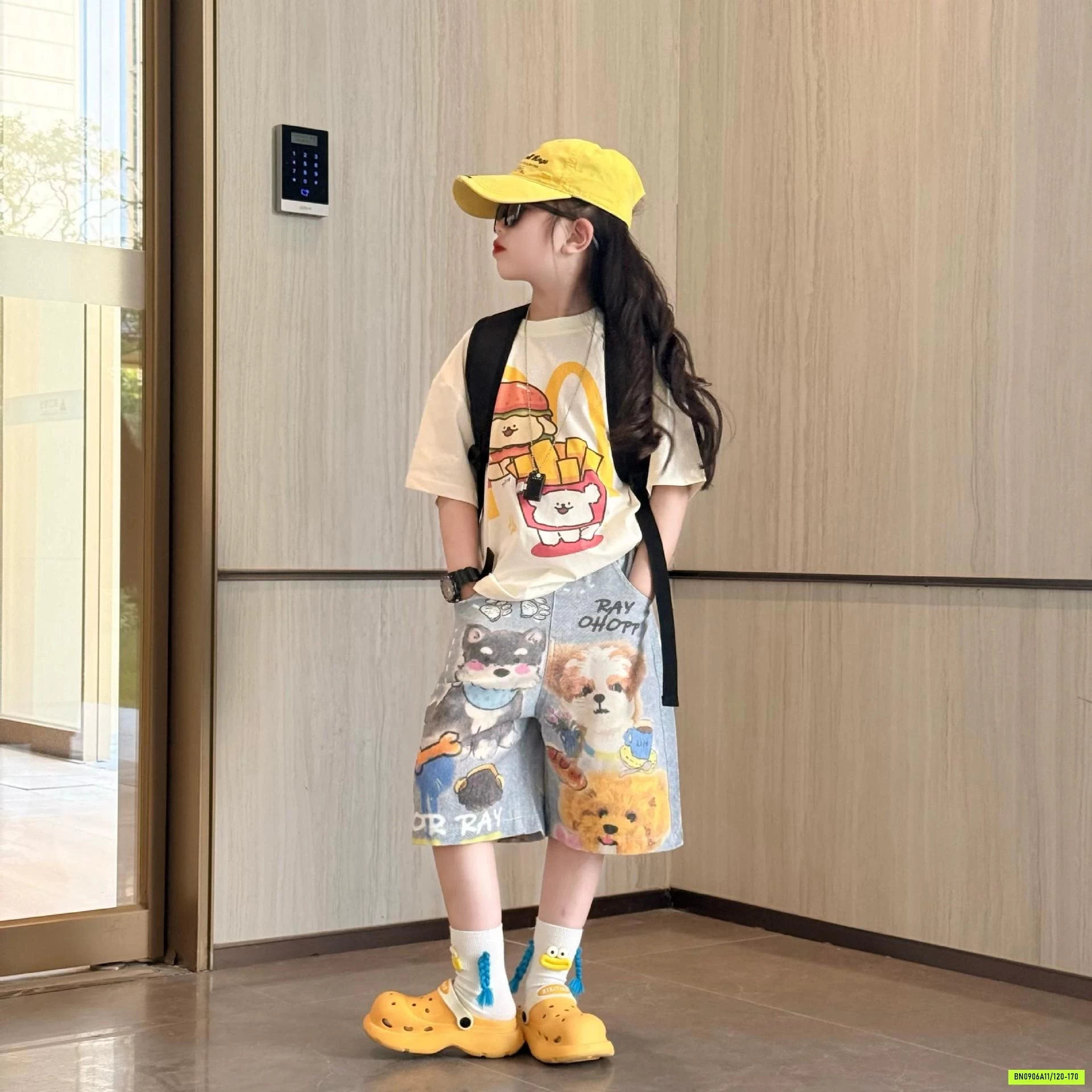 ÁO THUN CÚN MIX JEANS LỠ