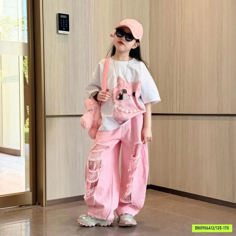 ÁO MÈO HỒNG MIX JEANS SUÔNG RÁCH