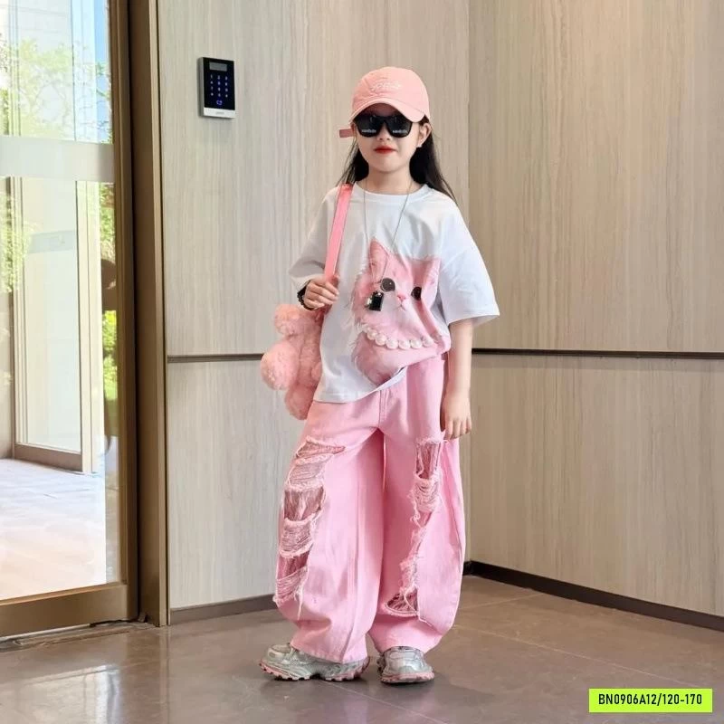 ÁO MÈO HỒNG MIX JEANS SUÔNG RÁCH