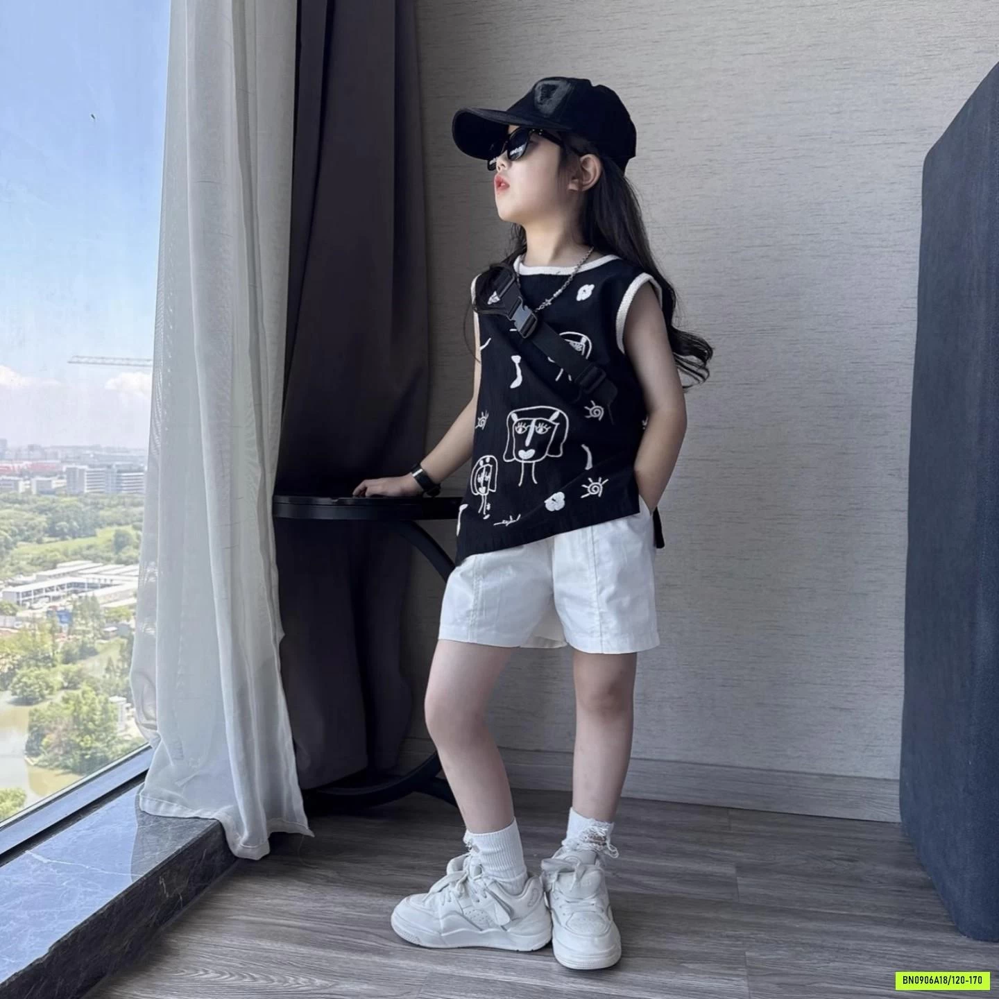 SÉT ĐEN TRẮNG NGỘ NGHĨNH