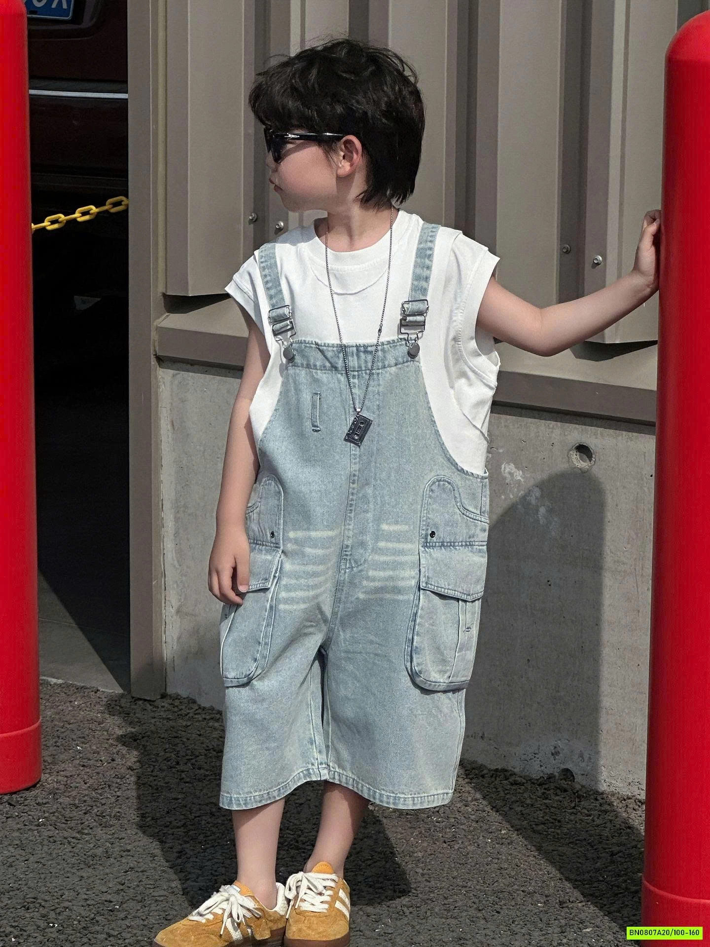 YẾM JEANS QUAI MẢNH BT