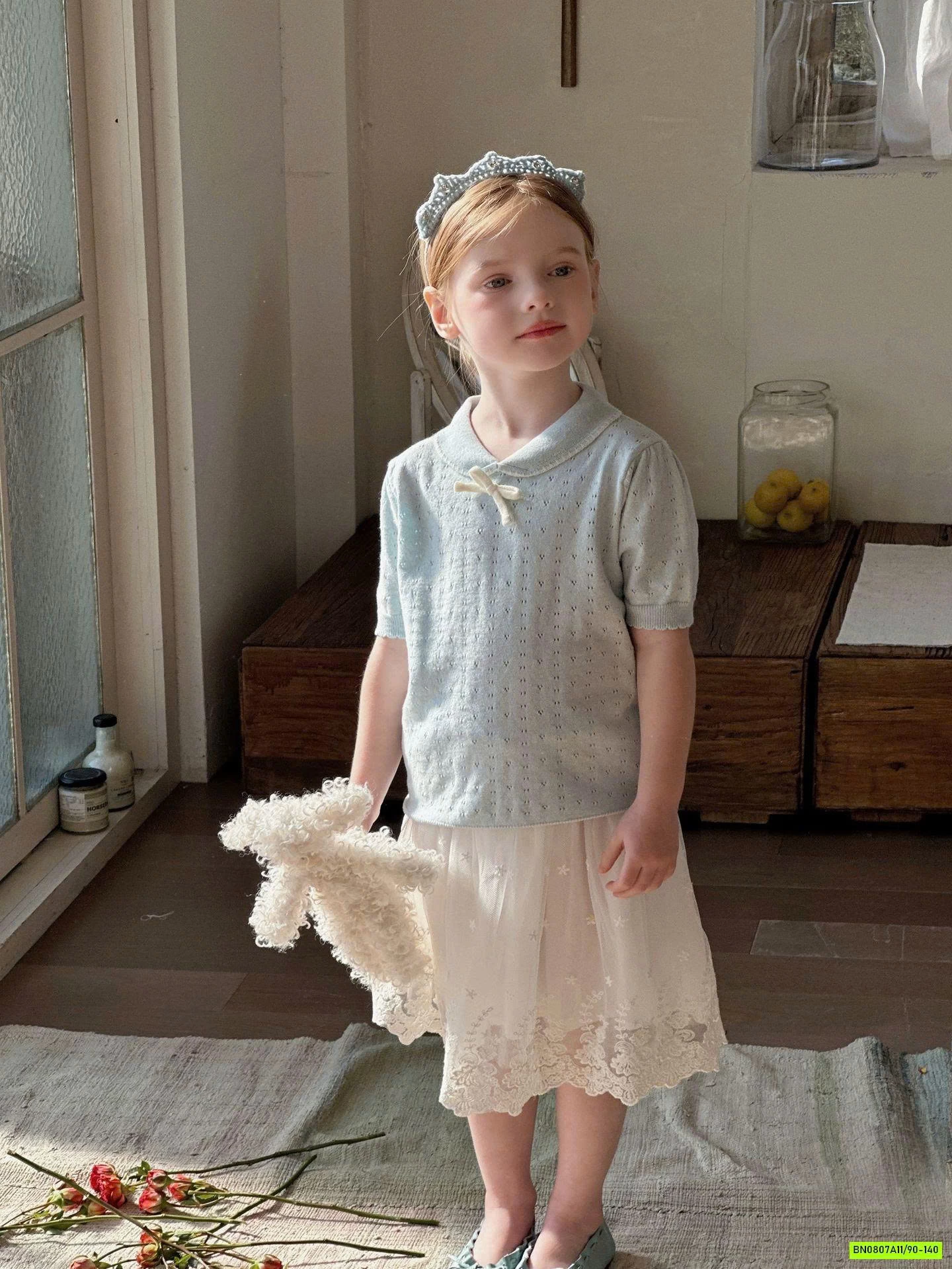 MONTOGHI CỔ SEN NƠ