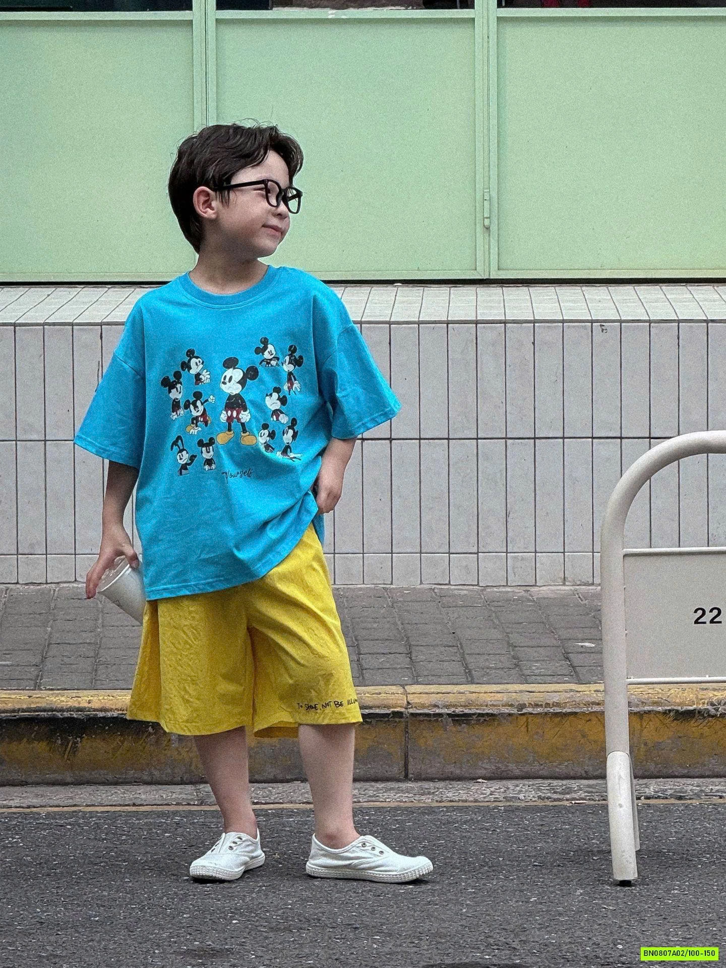 ÁO THUN MICKEY XANH MIX SHORT VÀNG