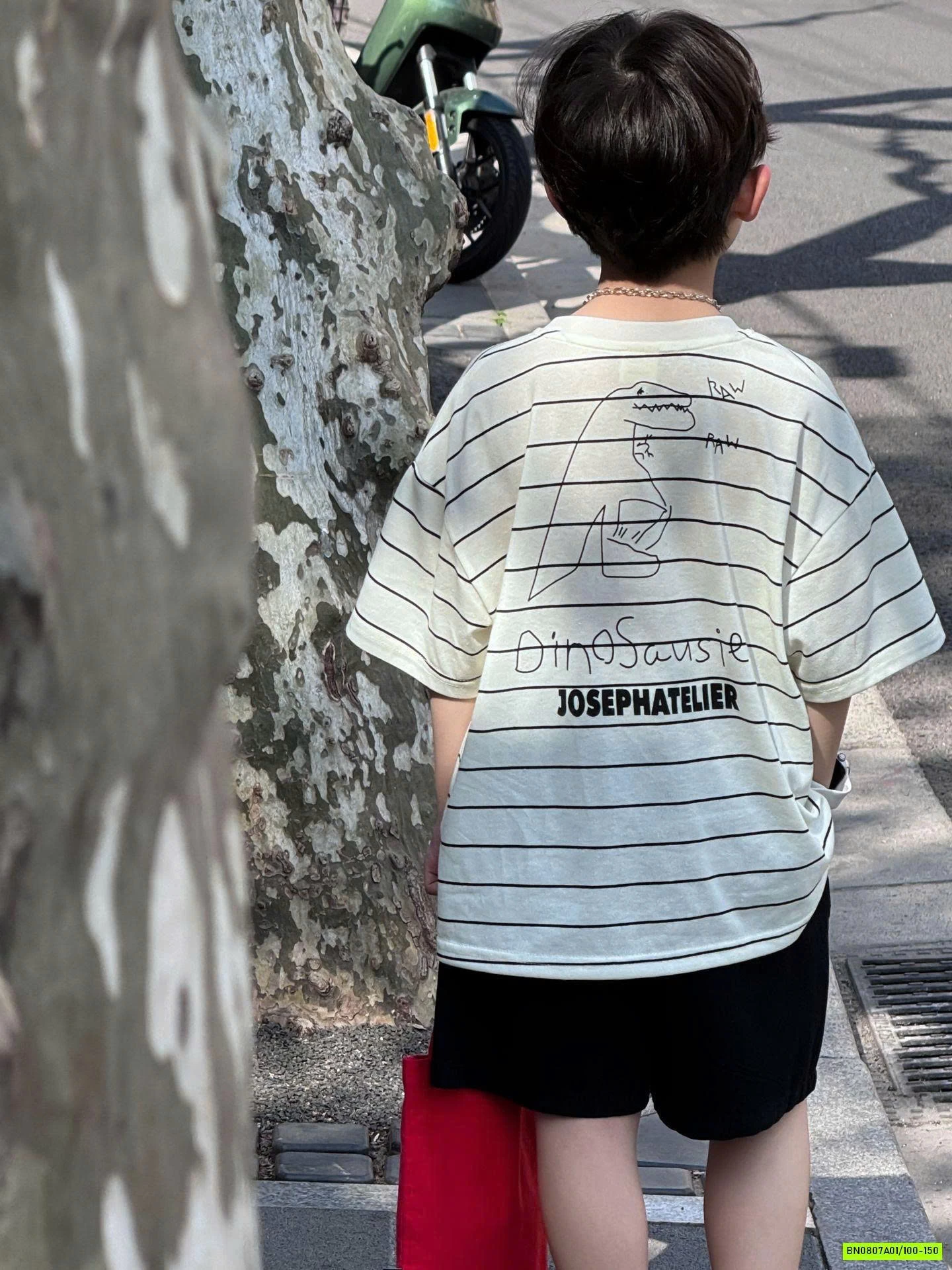 ÁO THUN KẺ NGANG IN CHỮ