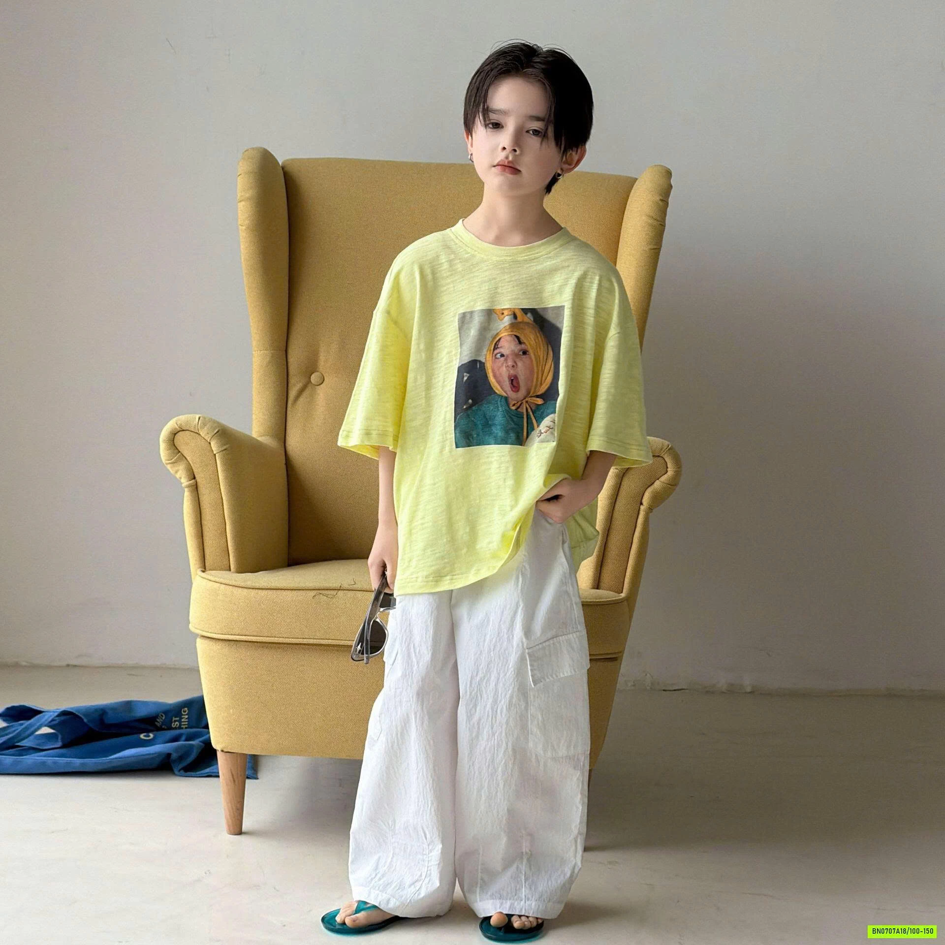 ÁO THUN VÀNG MẶT NGƯỜI HANYA
