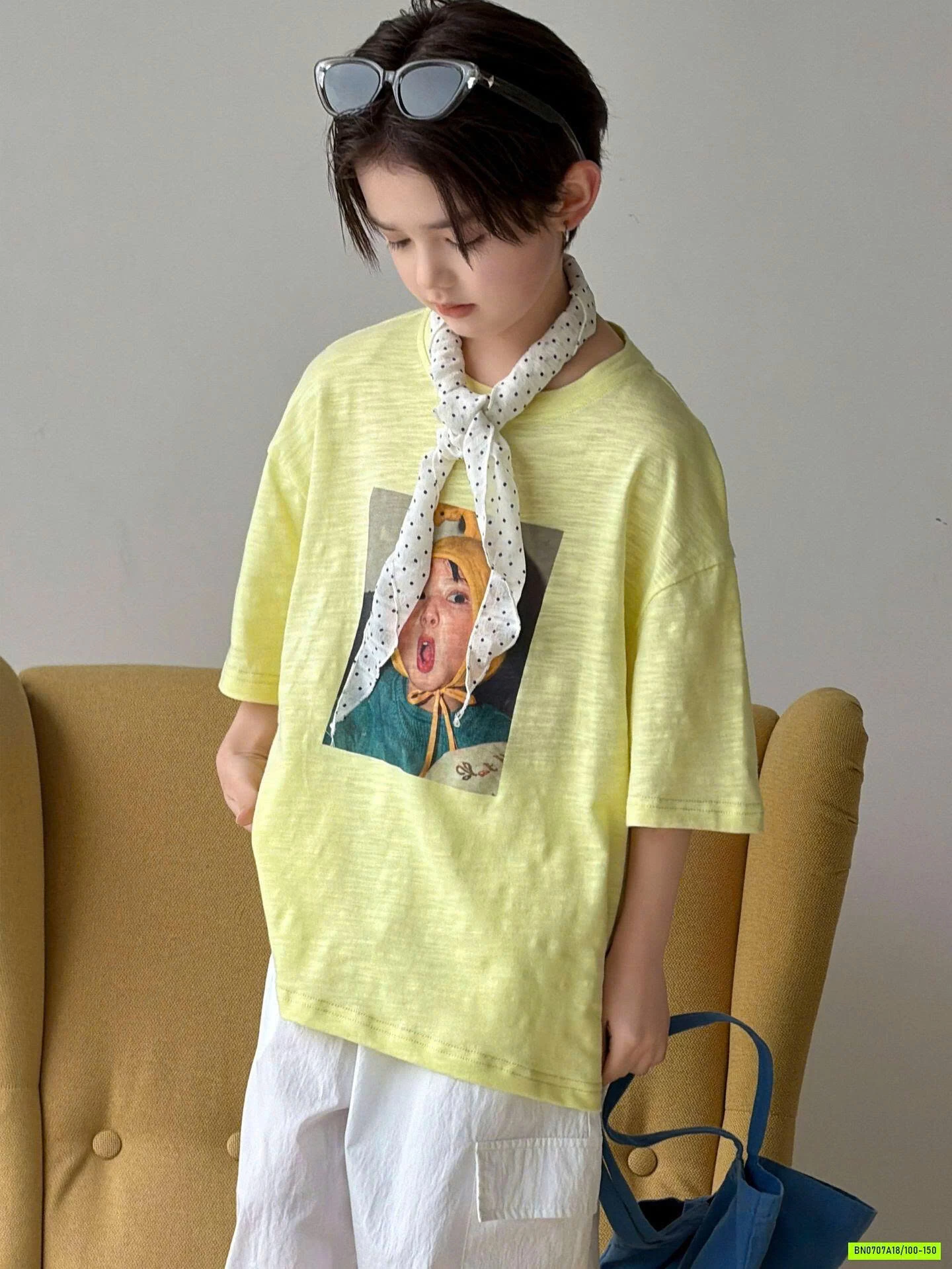 ÁO THUN VÀNG MẶT NGƯỜI HANYA