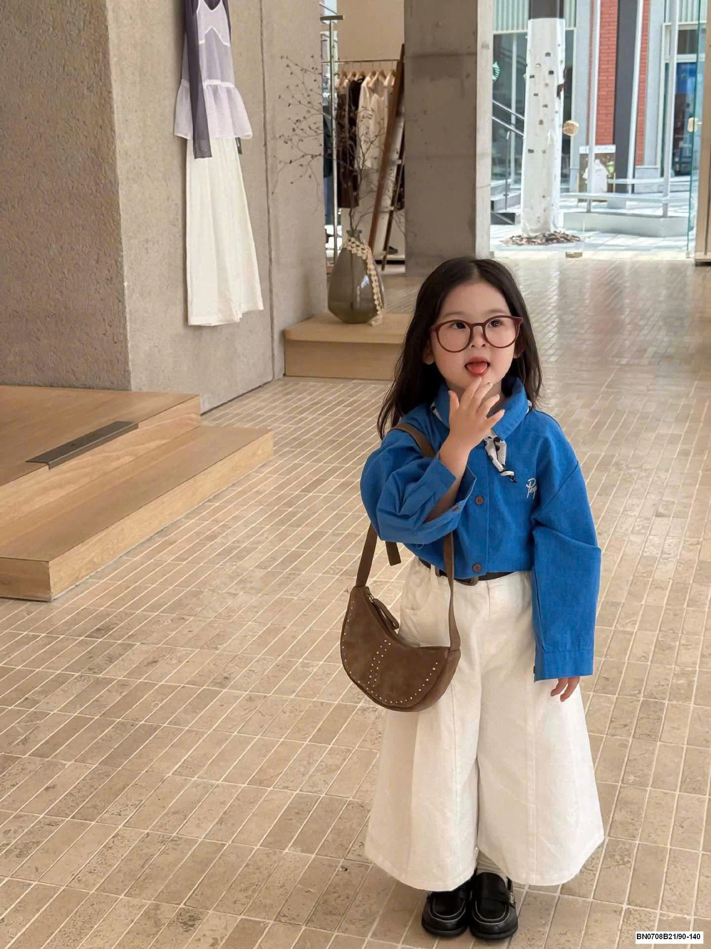 ÁO SƠ MI XANH + QUẦN SUÔNG TRẮNG CHO BÉ