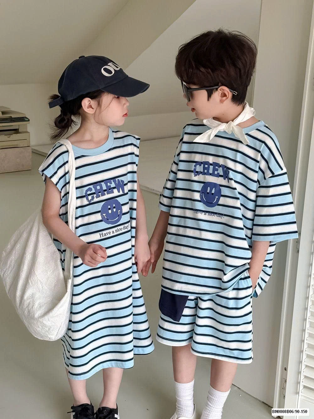 COUPLE SỌC XANH CREW MẶT CƯỜI