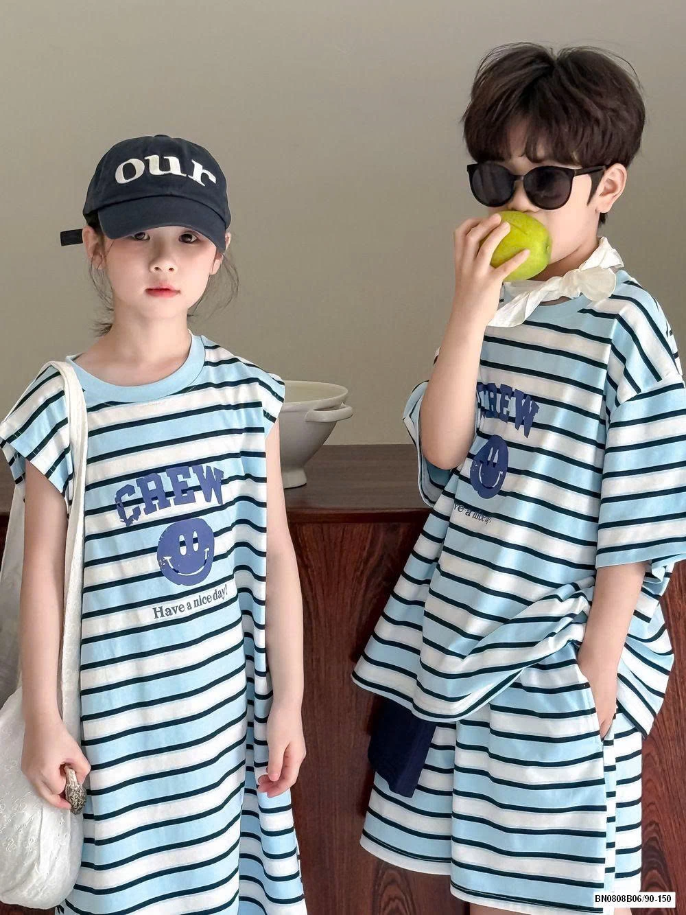 COUPLE SỌC XANH CREW MẶT CƯỜI