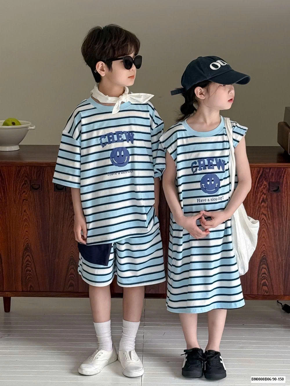 COUPLE SỌC XANH CREW MẶT CƯỜI