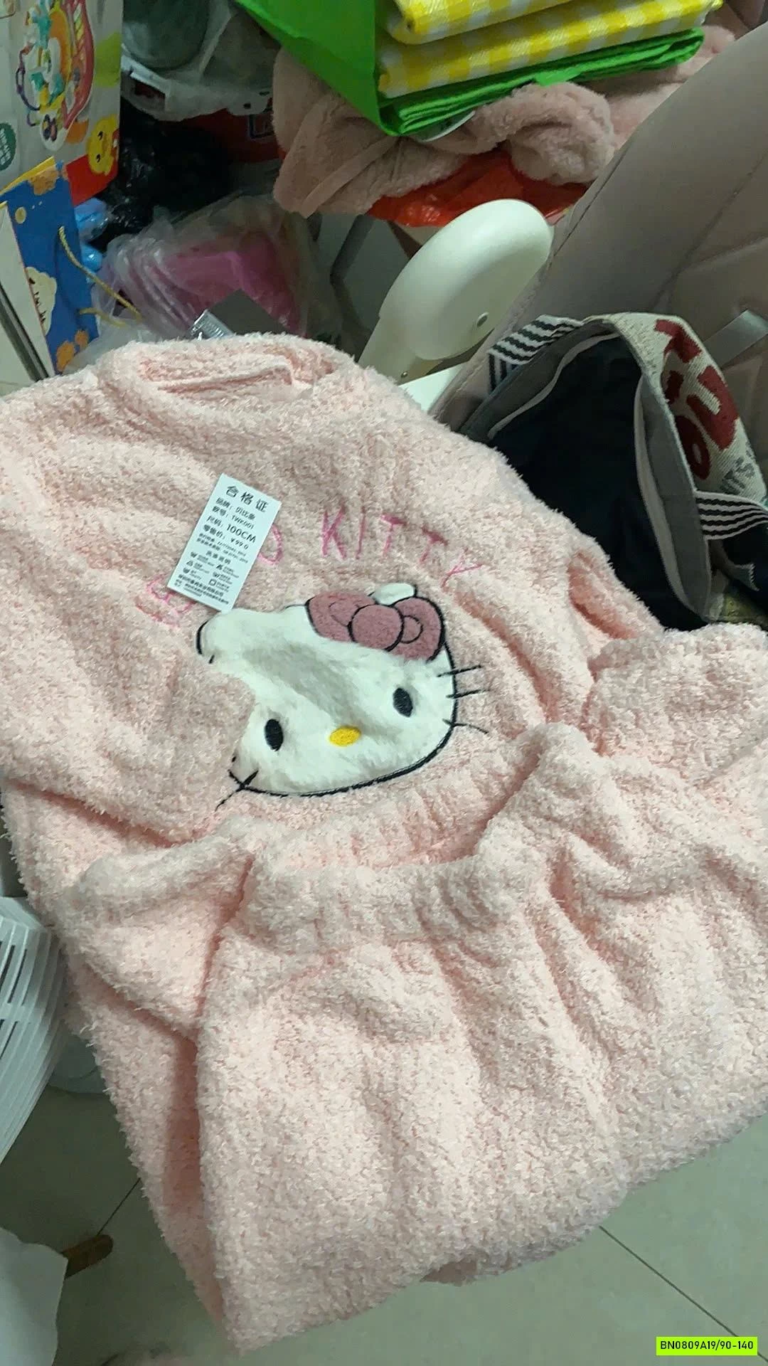 BỘ LÔNG KITTY HỒNG DỄ THƯƠNG