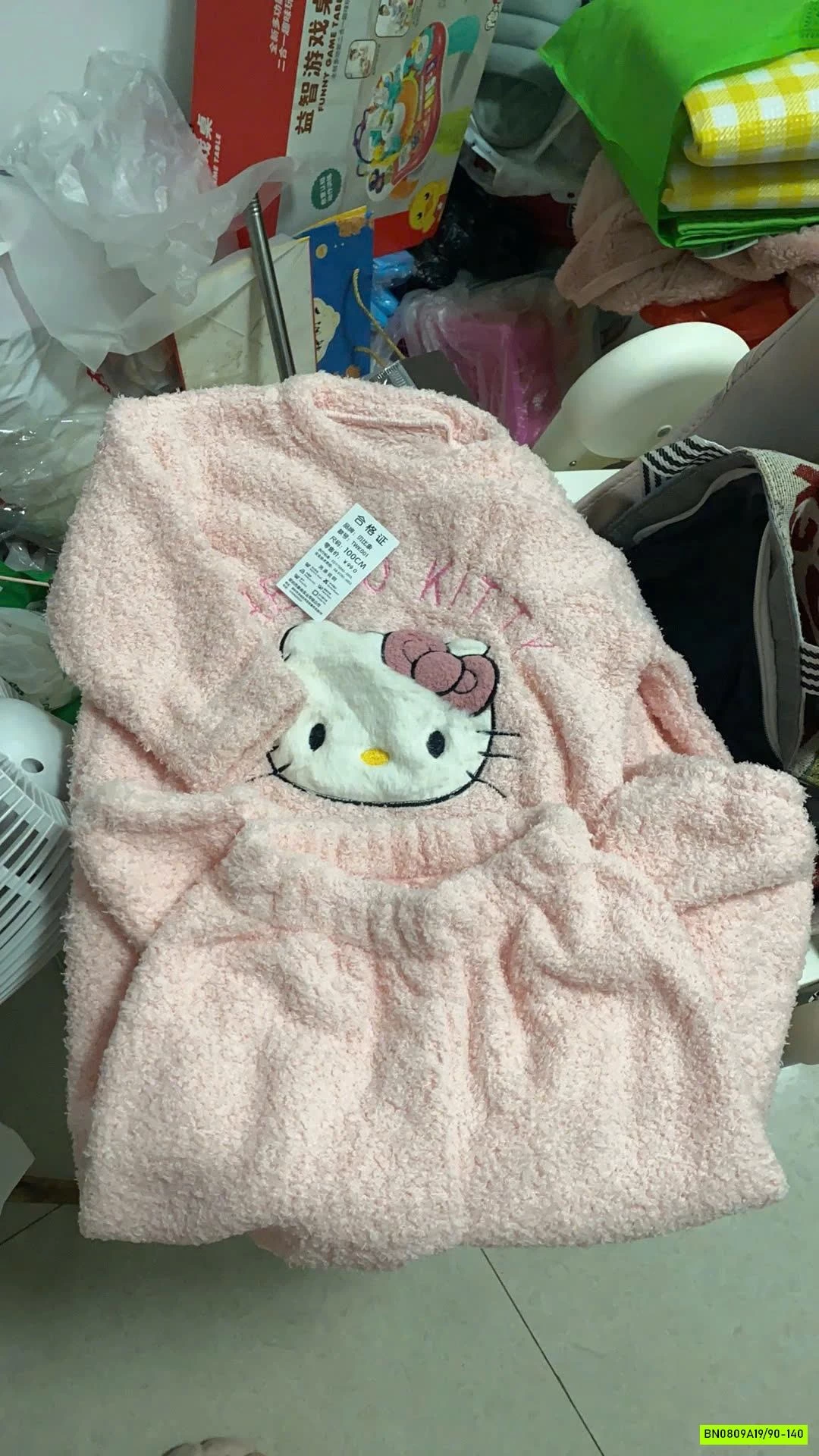 BỘ LÔNG KITTY HỒNG DỄ THƯƠNG