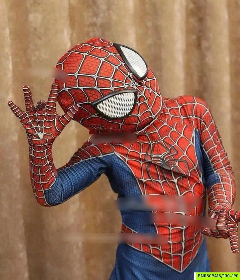 COSPLAY NGƯỜI NHỆN