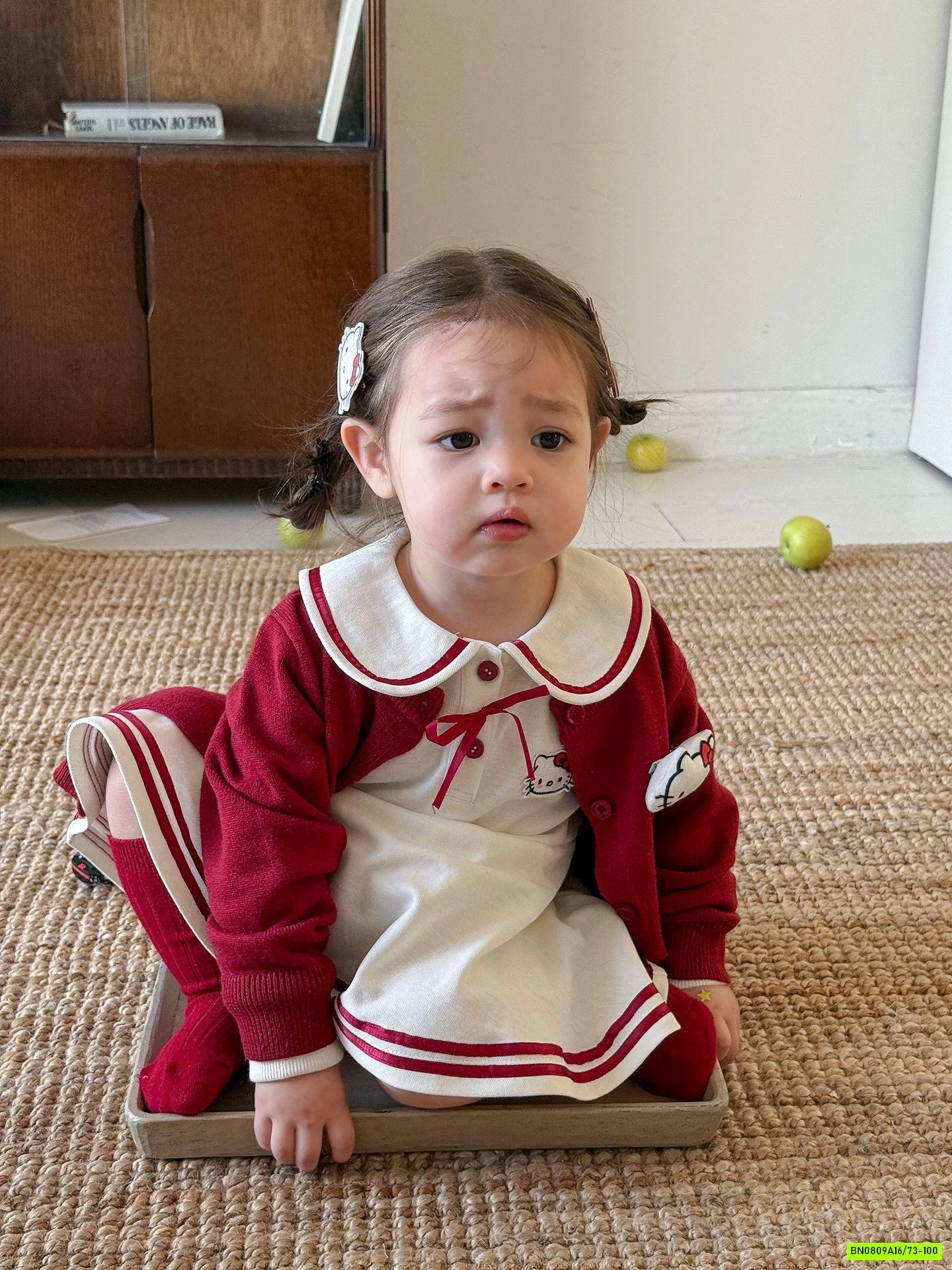 VÁY POLO MIX KHOÁC LEN XINH XẮN