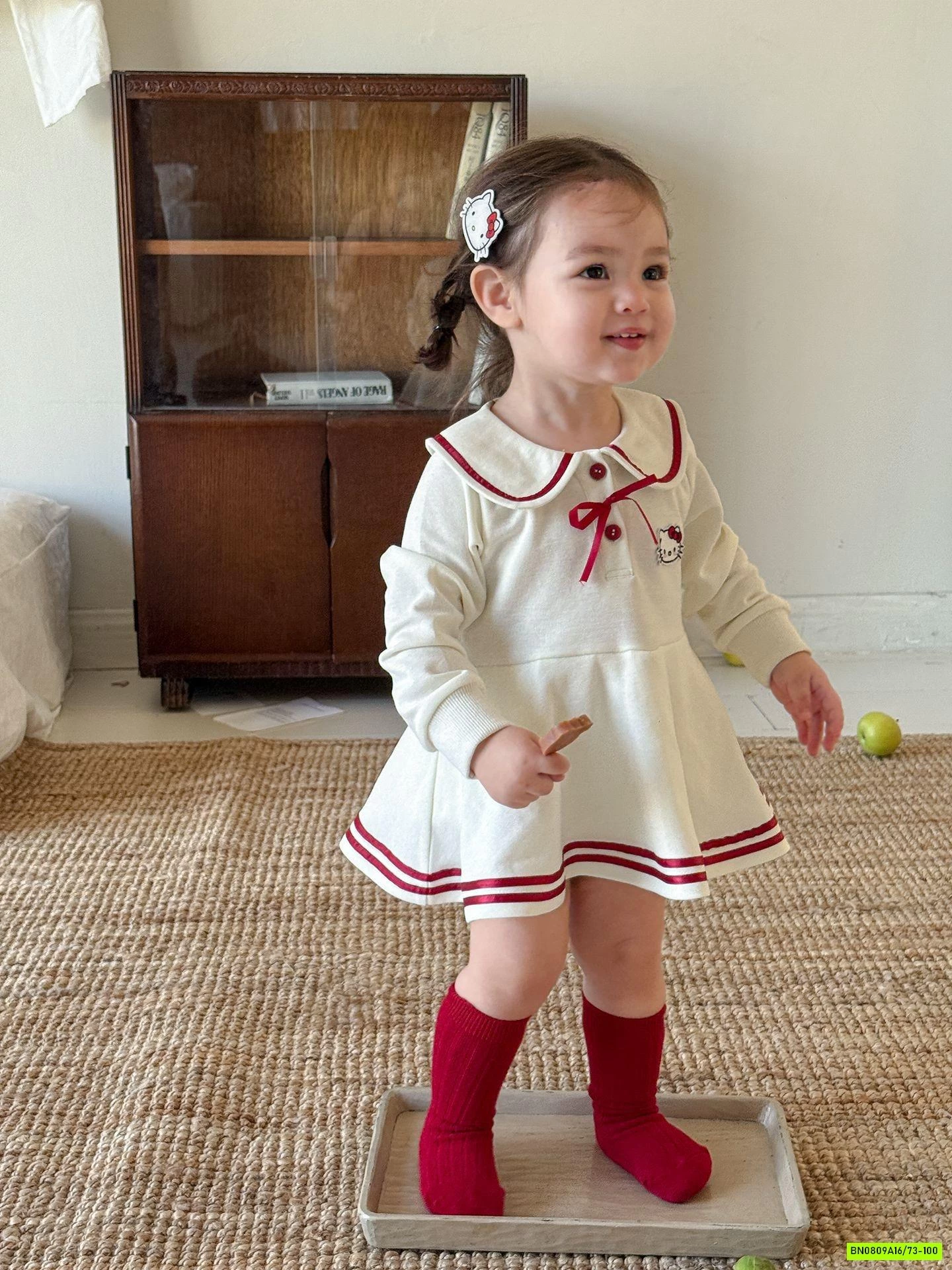 VÁY POLO MIX KHOÁC LEN XINH XẮN