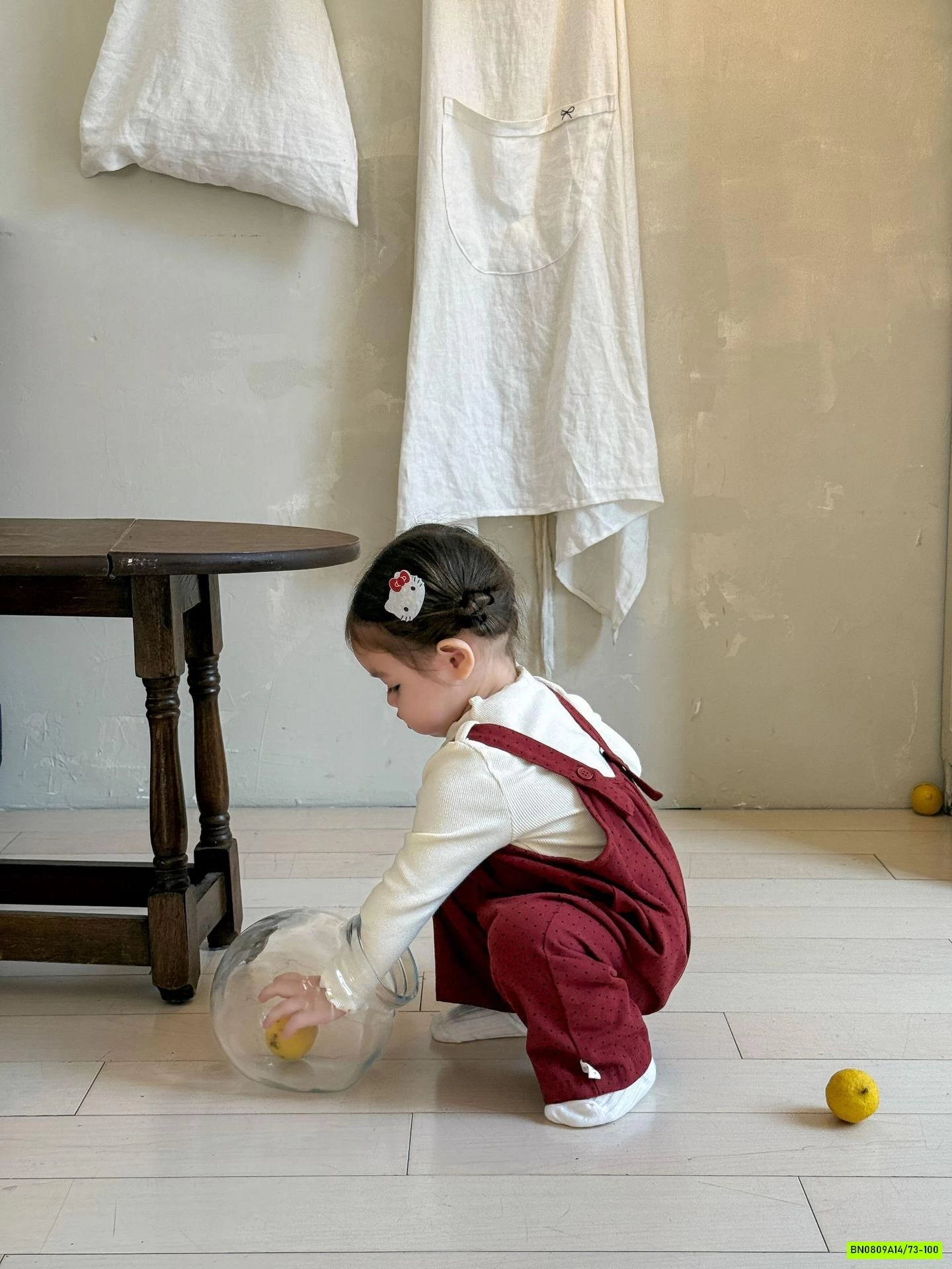 SÉT YẾM KITTY ĐỎ KÈM ÁO GIỮ NHIỆT