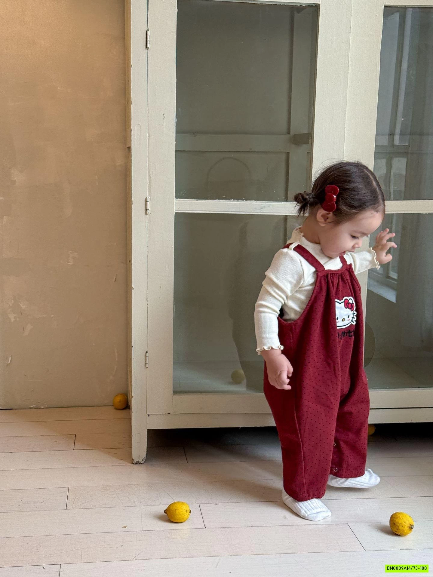 SÉT YẾM KITTY ĐỎ KÈM ÁO GIỮ NHIỆT