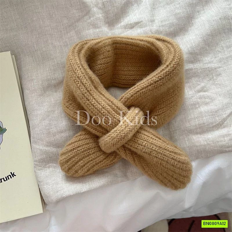 KHĂN LEN QUÀNG CỔ VINTAGE