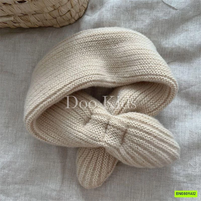 KHĂN LEN QUÀNG CỔ VINTAGE