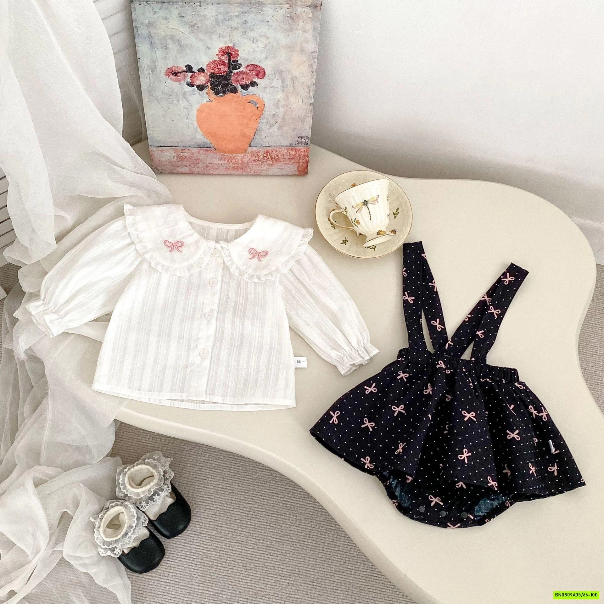 SÉT SƠ MI MIX VÁY YẾM NƠ HỒNG