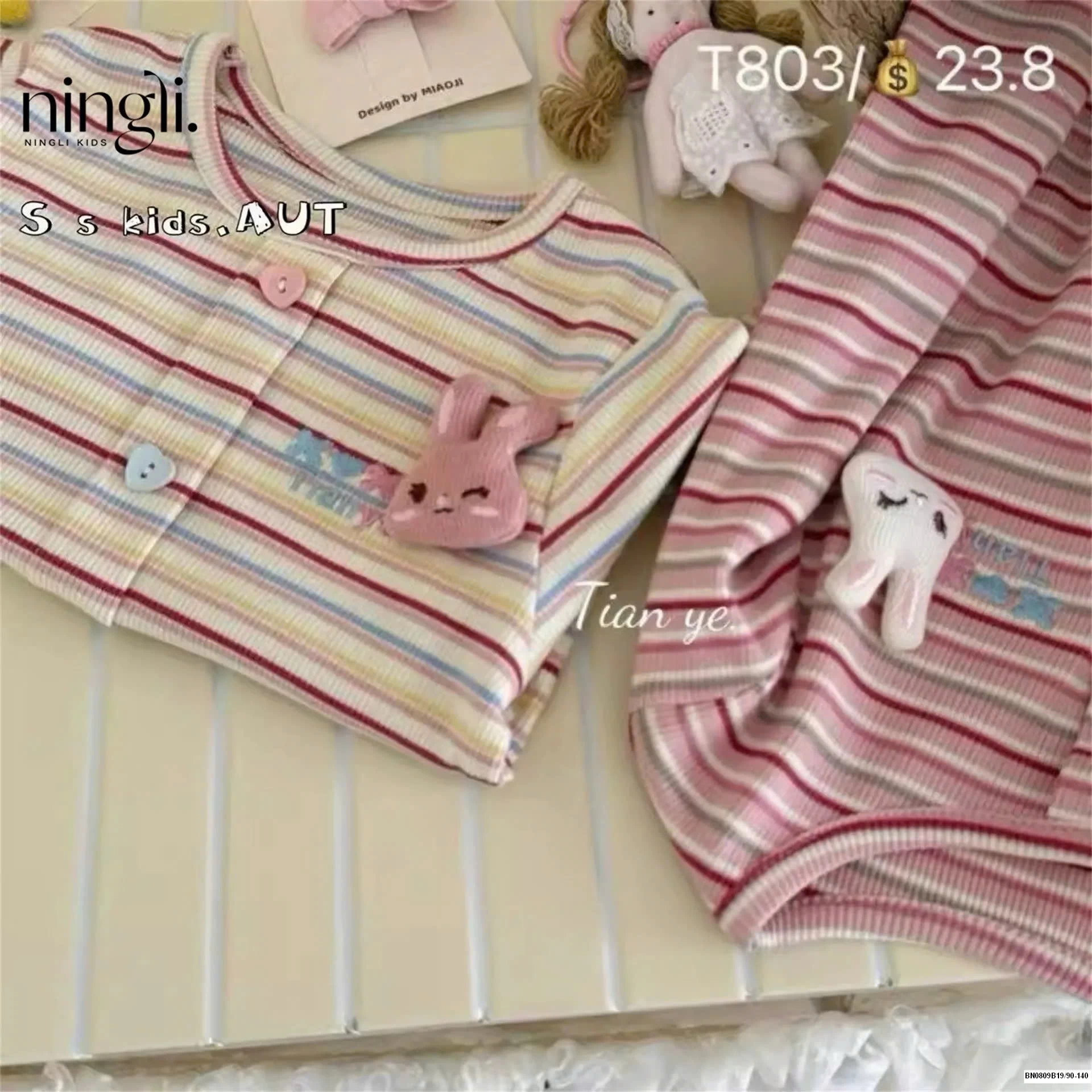 ÁO THỎ KẺ NGANG VIỀN BÈO  NINGLI