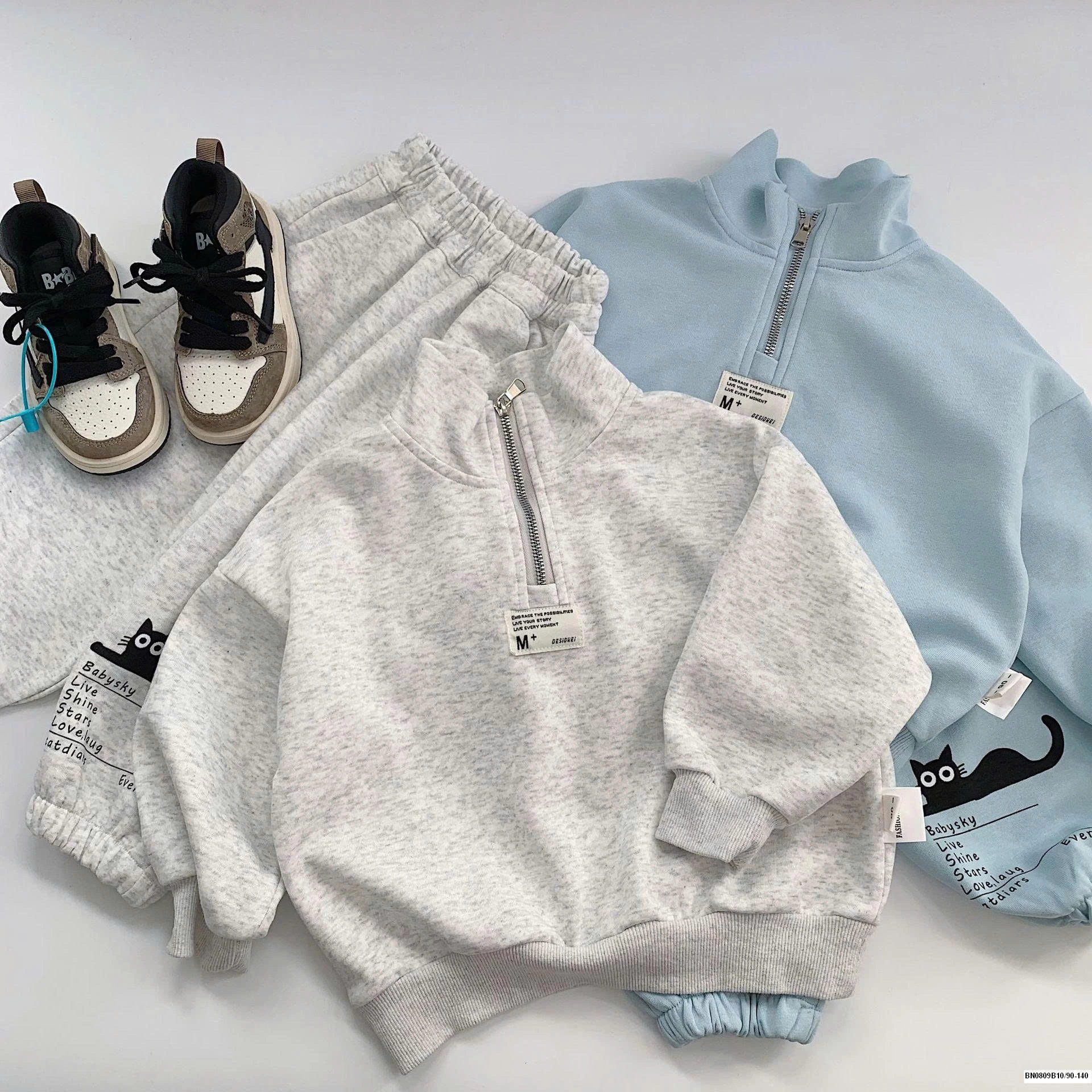 BỘ NỈ CỔ ĐỨNG HỌA TIẾT MÈO ĐEN BT MAIBAO