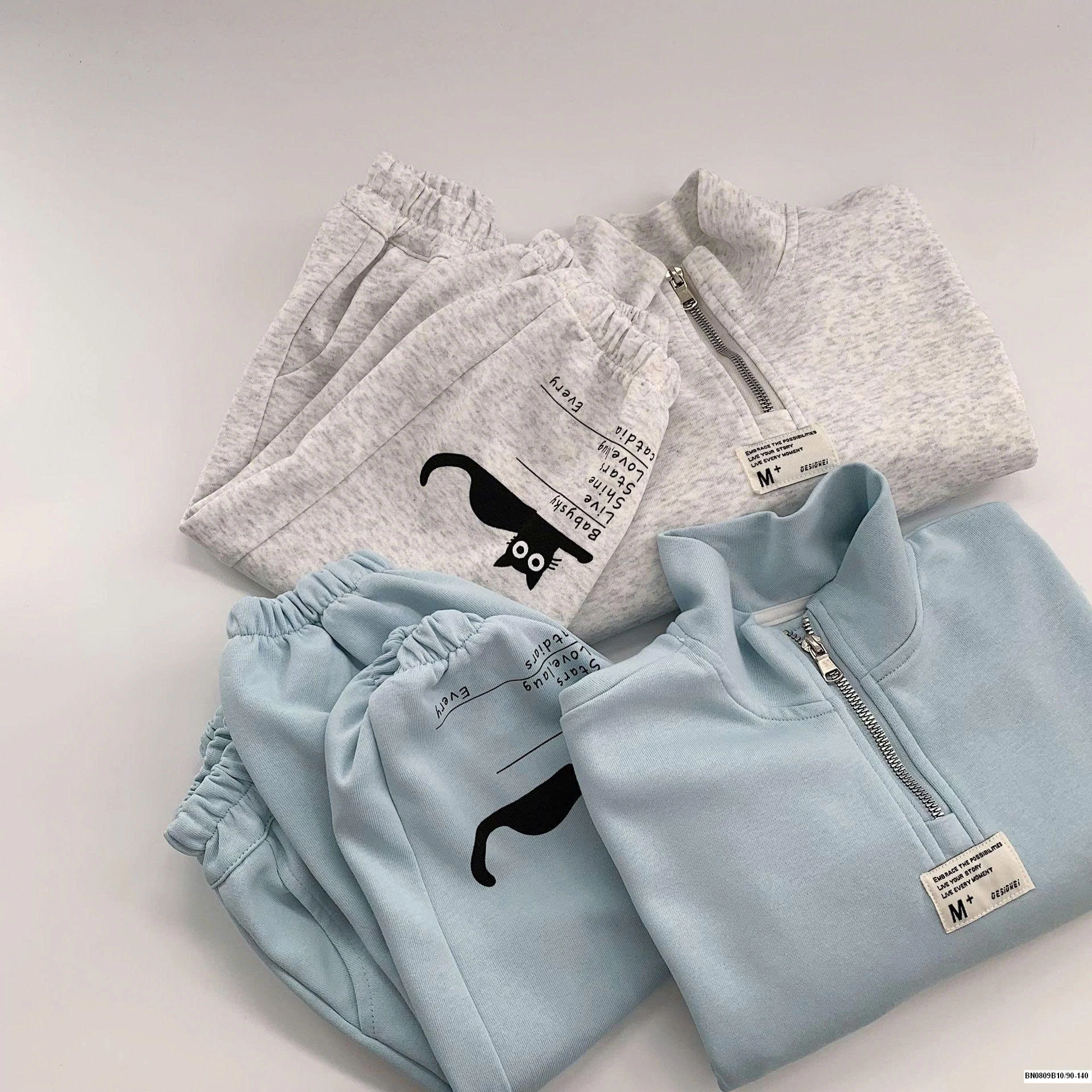 BỘ NỈ CỔ ĐỨNG HỌA TIẾT MÈO ĐEN BT MAIBAO