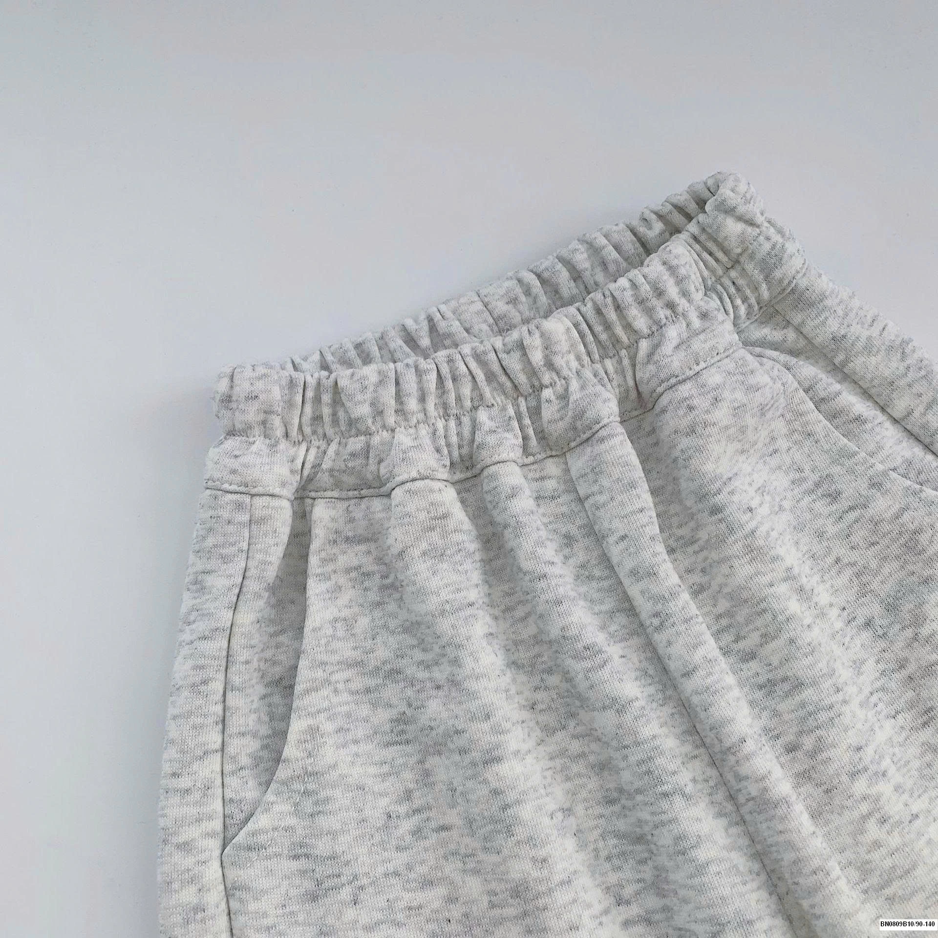 BỘ NỈ CỔ ĐỨNG HỌA TIẾT MÈO ĐEN BT MAIBAO